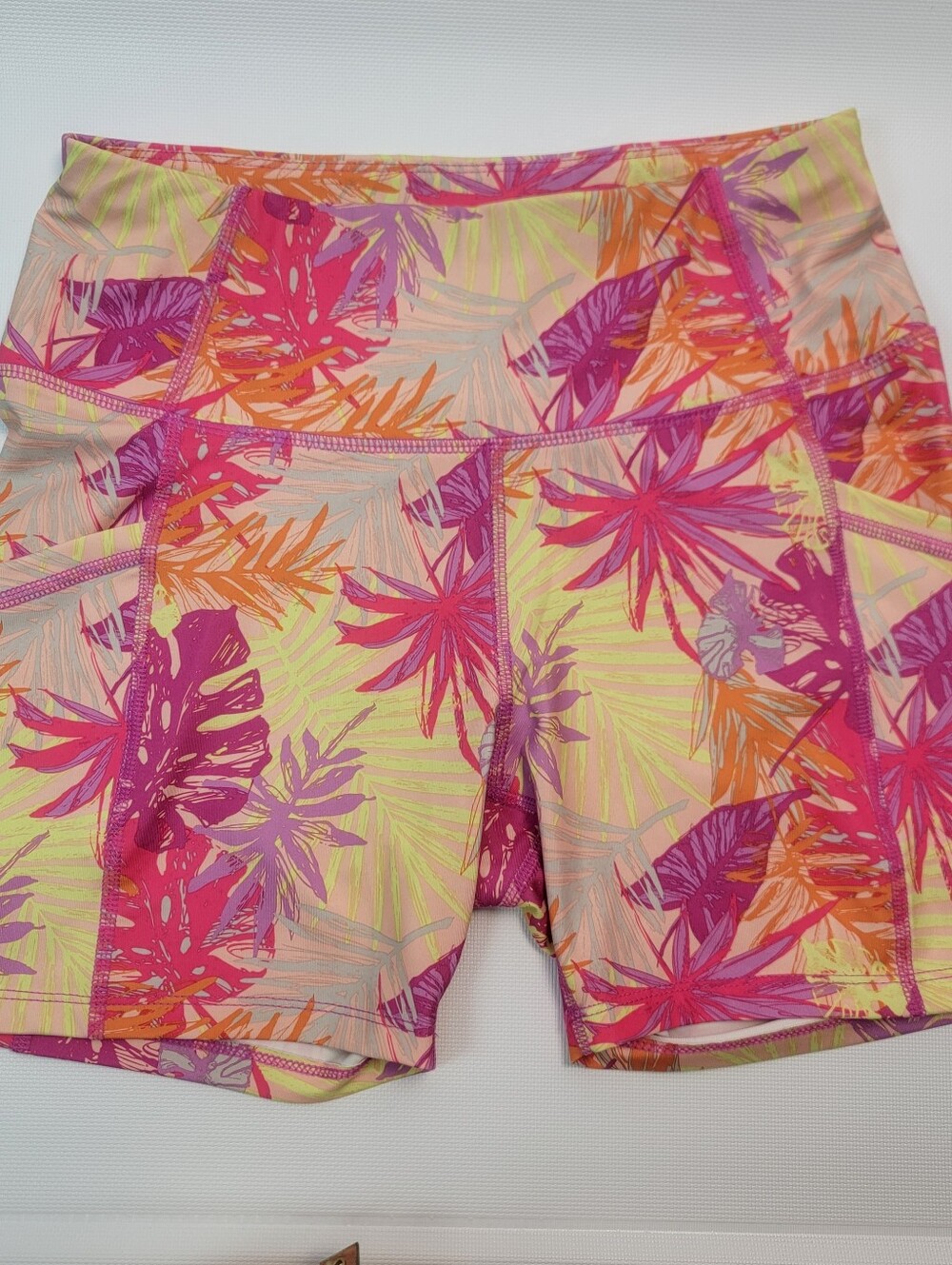 Womens M Tropical Print Active Shorts Pink Orange Yellow Sport Activewear Casual